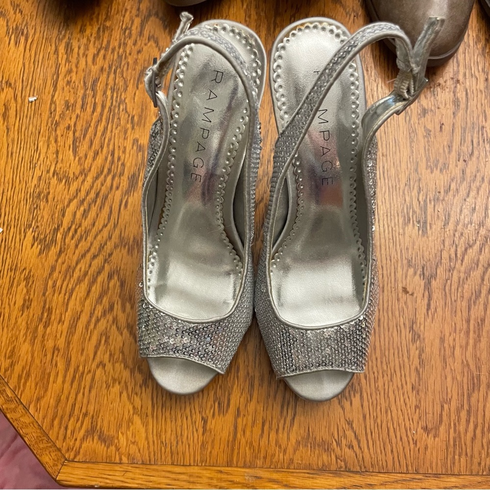 Silver sequin heels - Picture 2 of 4